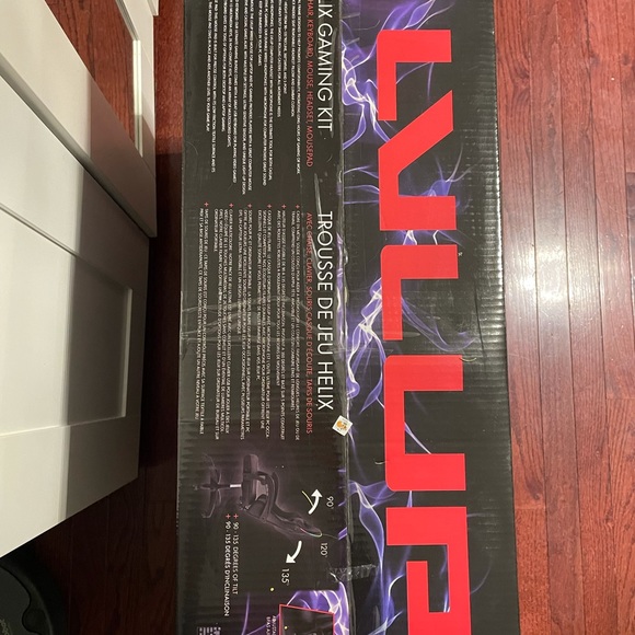 BRAND NEW LULOP GAMING CHAIR SET - Picture 2 of 2